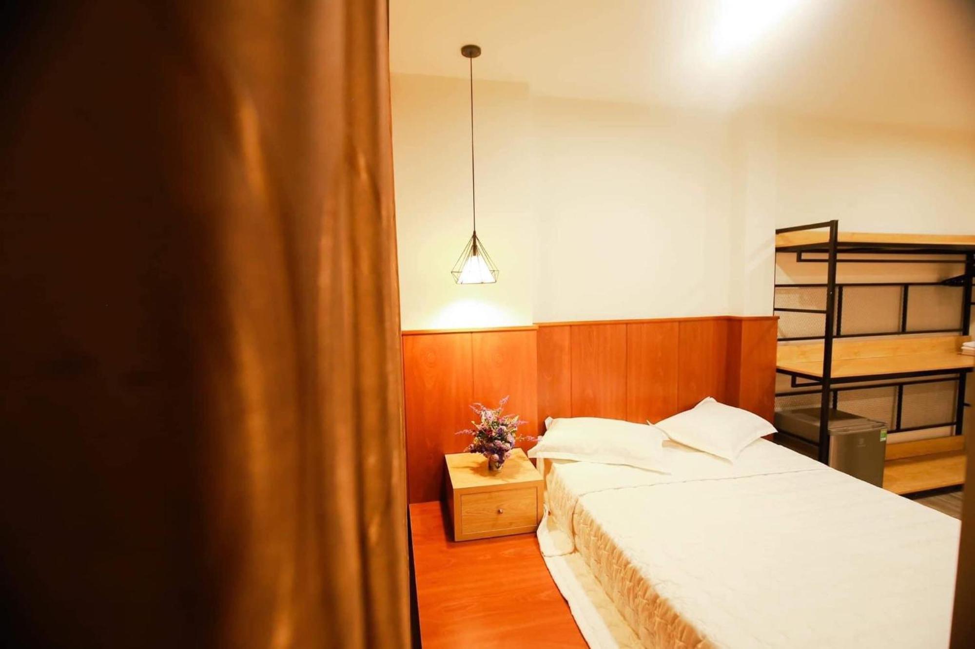 Hoang Bach Hotel 头顿 外观 照片